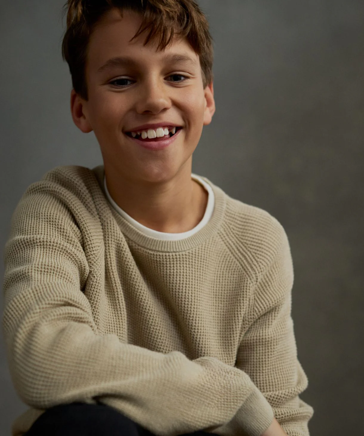 The Summit Raglan Knit - Bamboo - Image 2