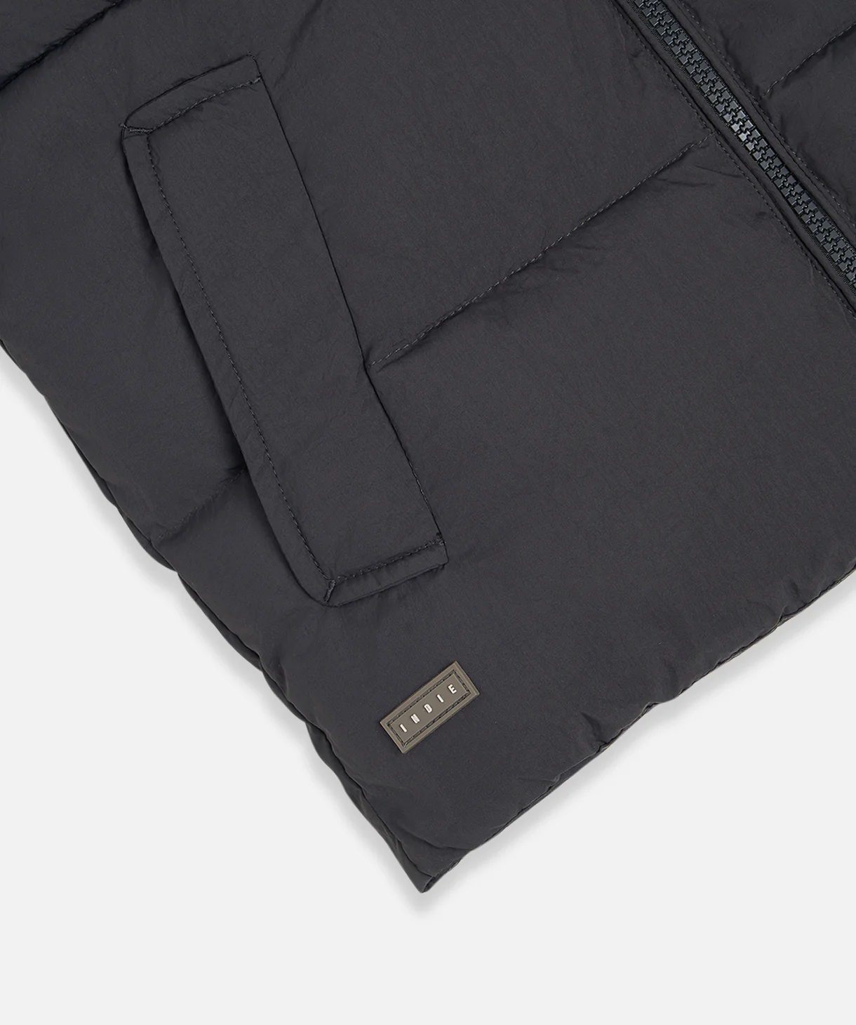 The New Chester Puffer Vest - Black - Image 4