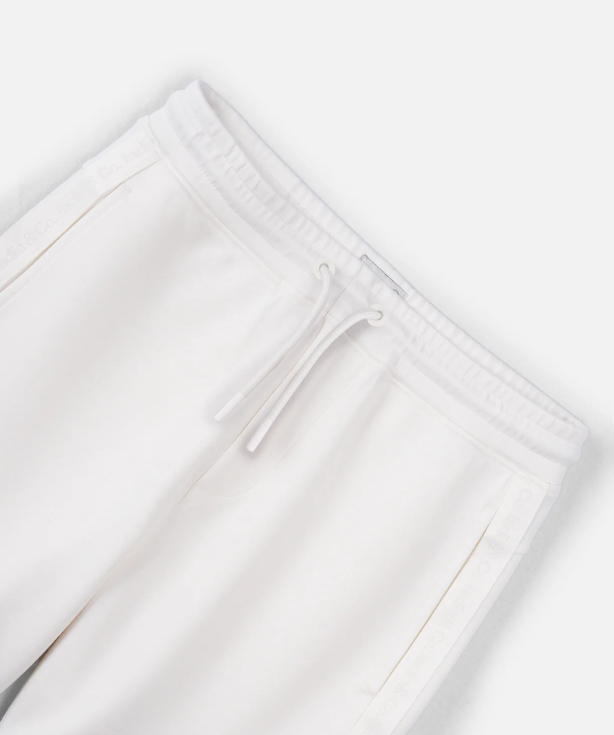 The Luxe Romford Short - Ecru - Image 2