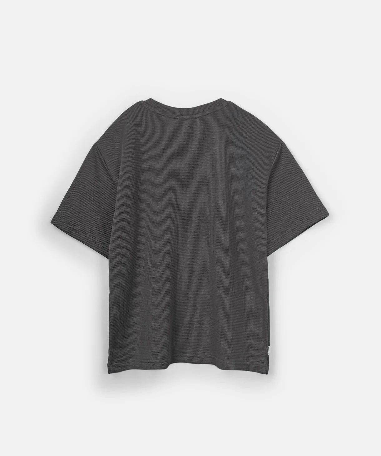 The New Flynn Tee - Charcoal - Image 3