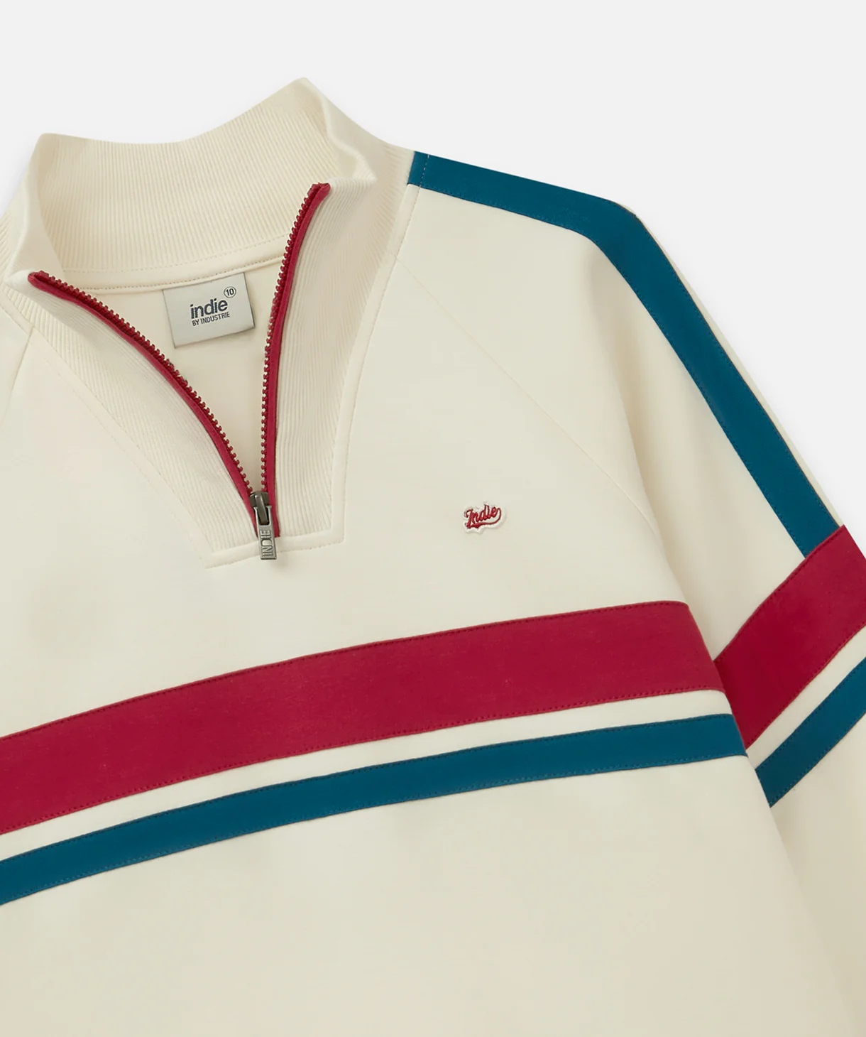 The Chalet Tracktop - Ecru Combo - Image 3